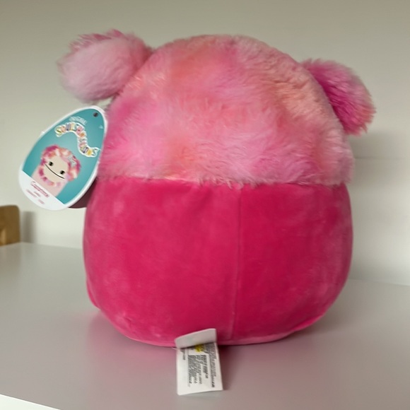 Caparinne 8” squishmallow with tags - Picture 2 of 2